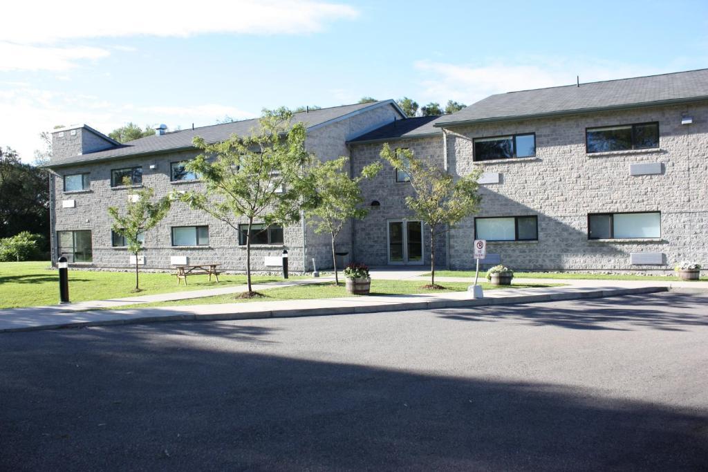 Residence & Conference Centre - Brockville Luaran gambar